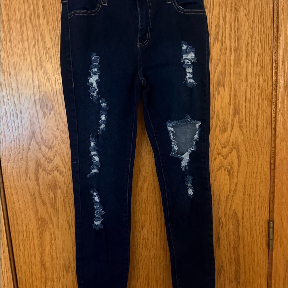 Fashion Nova Dark Distressed Skinny Jeans Sz 7